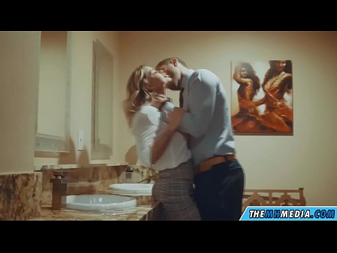 ❤️ Кога бујна русокоса ќе ве заведе во јавен тоалет ☑ Порно на mk.com-porn-kai.ru